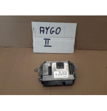 Toyota Aygo II C1 108 компьютер двигателя 0h560