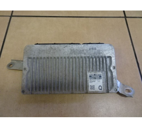 Компьютер двигателя Yaris III 3 89661-0DR10