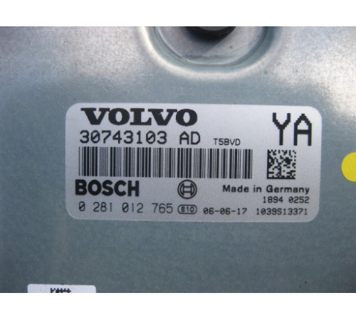Volvo II S80 D5 2.4 D 185ps компьютер 30743103ad