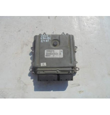 VOLVO V70 II 2.4 D компьютер 0281012103