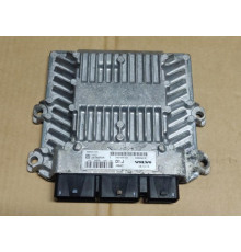 Компьютер двигателя Volvo V50 S40 2.0 D 31211071AA D1J