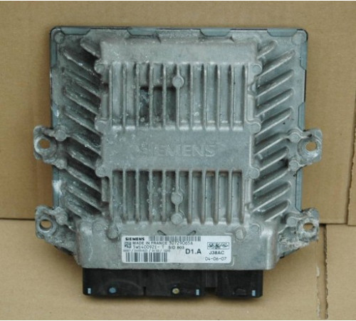 Компьютер драйвер двигателя VOLVO V50 S40 2.0 D 136K