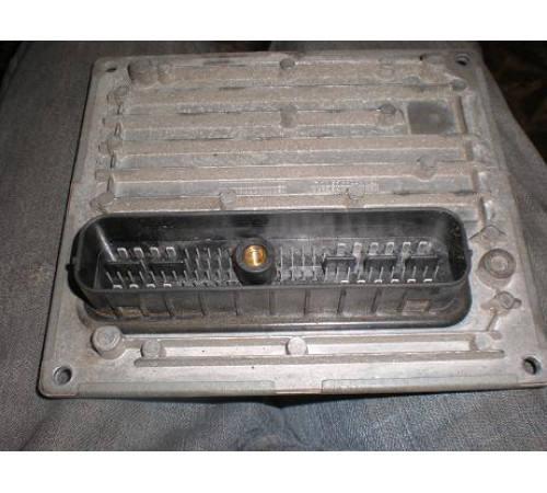 VOLVO S60 компьютер S122185001D