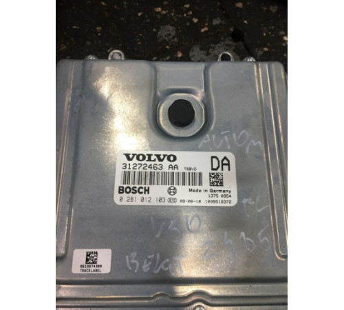 компьютер двигателя volvo 2.4 d5 V50 s40 c30 31272463