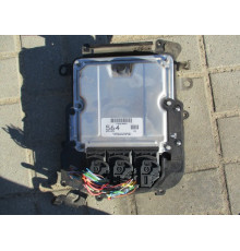 Компьютер двигателя 30618564 VOLVO V40 2000R