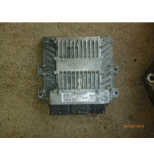 Компьютер двигателя VOLVO V50 5WS40092I-T 30729065A