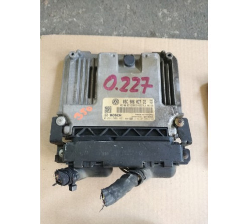 КОМПЬЮТЕР ДВИГАТЕЛЯ VW 03C906027CE