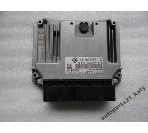 Компьютер двигателя 03L906018D VW TOUARN 2.0 TDI CFJA