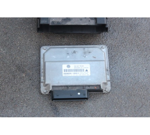 Компьютер водитель VW TOUAREG 7L лифт 0AD927755BH