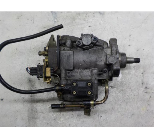 Топливный насос AUDI 80 B4 1.9 TDI 028130109J