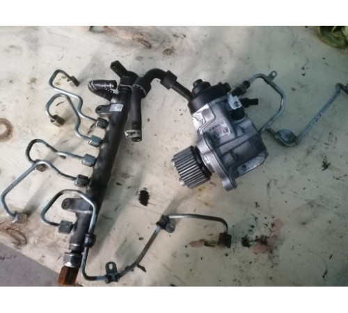 Топливный насос VW audi CR 03l130755