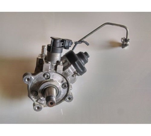VW ТОПЛИВНЫЙ НАСОС SKODA SEAT AUDI 04L130755D