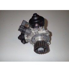 Топливный насос BOSCH AUDI A8 4.2 TDI 057130755AE
