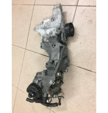 Топливный насос AUDI Q3 03L130755AC