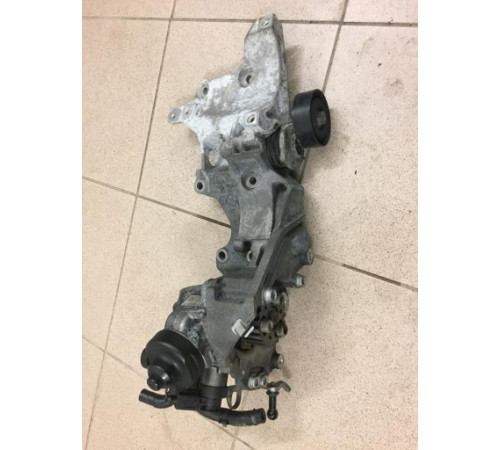 Топливный насос AUDI Q3 03L130755AC