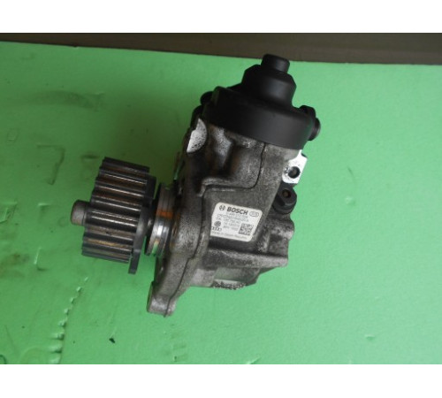 ТОПЛИВНЫЙ НАСОС VW AUDI 2.0 TDI 03L130755AC