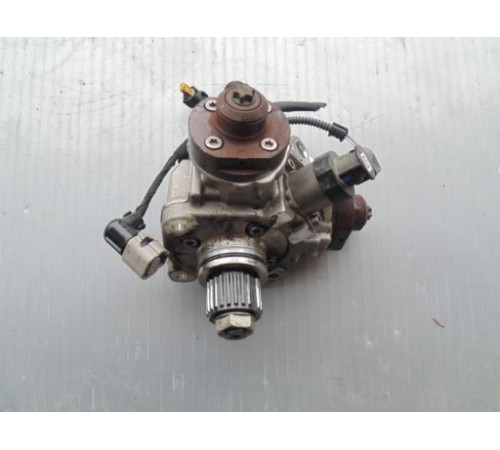 ТОПЛИВНЫЙ НАСОС AUDI VW TDI 0445010806 059130755CG