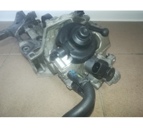 AUDI VW SEAT ТНВД НАСОС 2.0 TDI 04L130755E