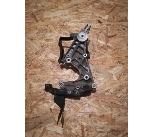Audi A6 C6 ручка ТНВД 059130147j