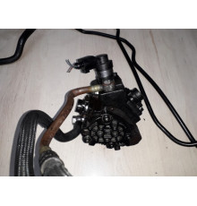Топливный насос AUDI Q7 TOUAREG 3.0 TDI 0445010133