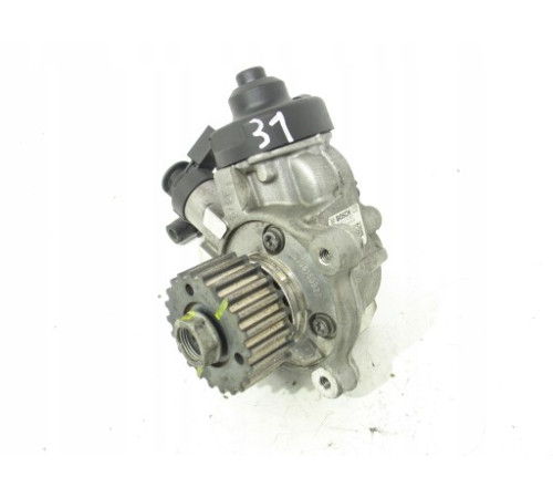 Топливный насос VW Audi GOLF A3 2.0 TDI 03L130755D