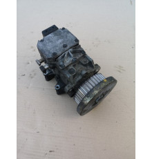 Топливный насос Audi A4 A6 Passat2. 5tdi 059130106L