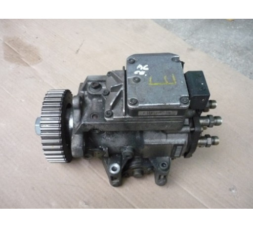 Топливный насос AUDI A6 C5 2.5 TDI 0470506016