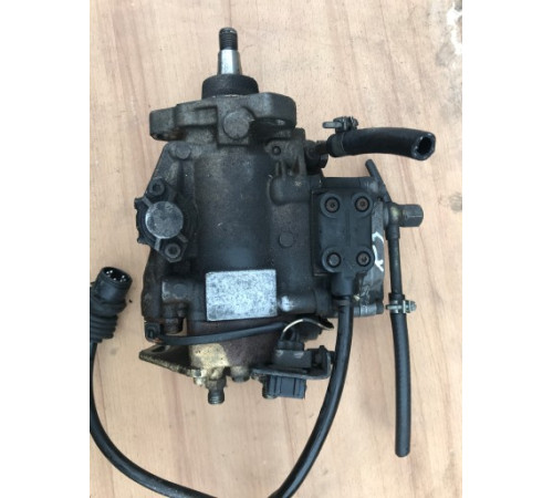 Топливный насос Audi 80 B4 1.9 TDI 028130108m