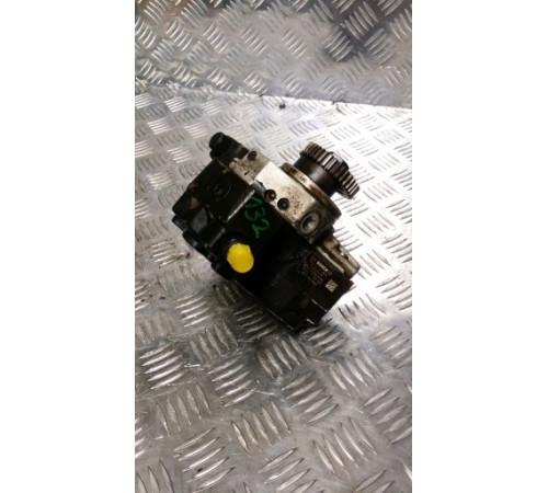 Насос давления впрыска BMW E65 745D 0445010108