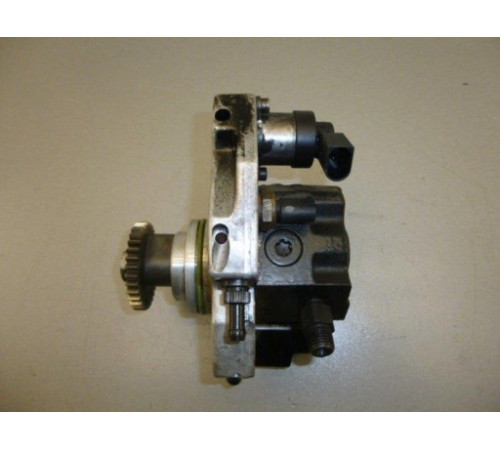 ТОПЛИВНЫЙ НАСОС CHRYSLER 300C 3.0 CRD 0445010145