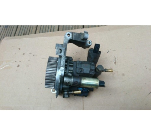 Топливный насос CITROEN C2 C3 C1 1.4 HDI