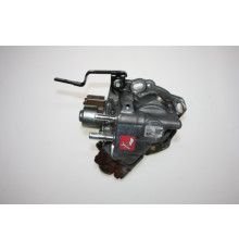 Топливный насос Ford Mondeo MK5 28384347 DENSO