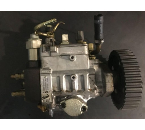 Топливный насос Opel 1.7 DTI Isuzu 8-97185242-2 gw