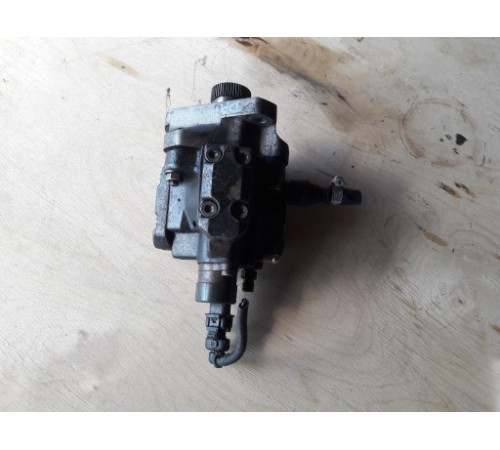 Топливный насос 0281002500 Iveco Daily 50c15