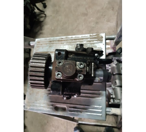 Топливный насос BOSCH 0445010181 IVECO DUCATO