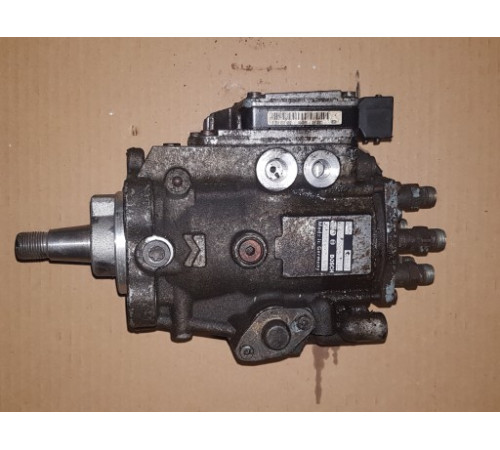 Топливный насос MAN D0836 BOSCH 0470506019