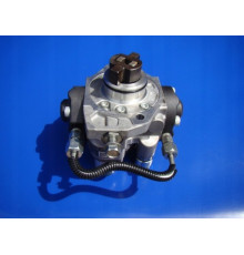 Топливный насос MAZDA CX5 2.2 D 14R SH0113800B