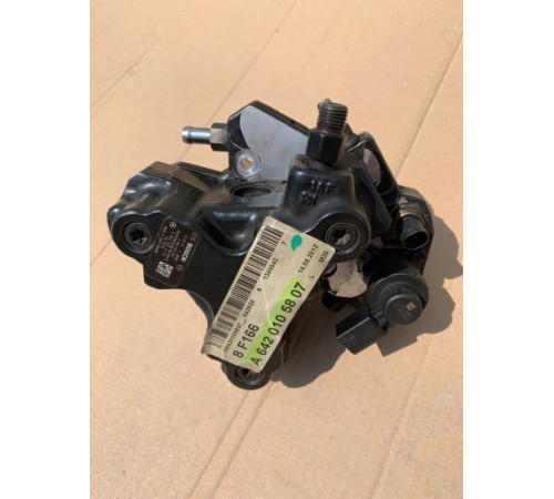 Топливный насос Mercedes X166 A6420701201 GL 3.0