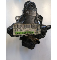 Топливный насос MERCEDES A6420102407 GWA.