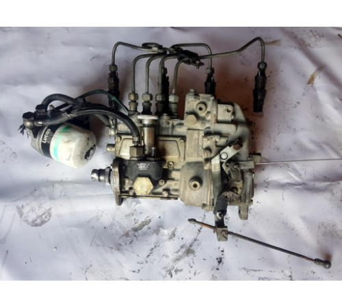 Топливный насос Bosch MERCEDES A 616 070 73 01