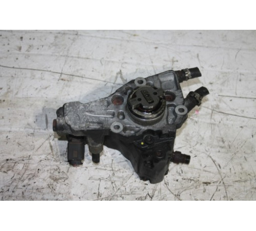 Насос впрыска A6460700201 MERCEDES W211 2.2 CDI