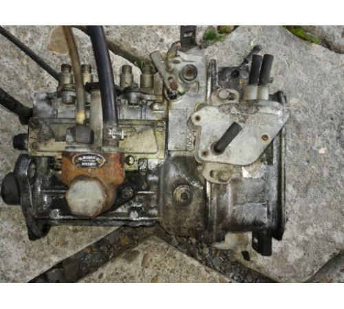 Топливный насос MERCEDES W123 3.0 D 6170702101
