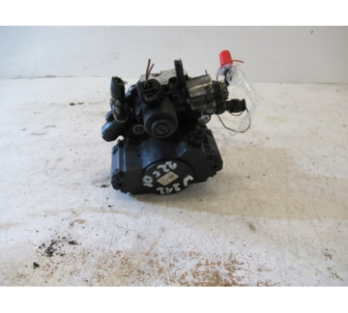 Топливный насос Mercedes W212 2,2 CDI a6510700701