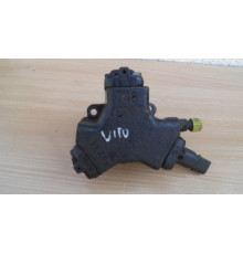 Насос впрыска SPRINTER VITO 2.2 CDI A6110700601