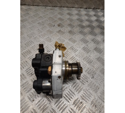 ТОПЛИВНЫЙ НАСОС MERCEDES 3.0 0445010245