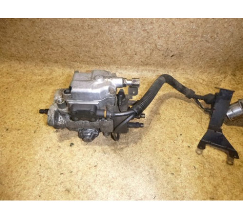 топливный насос Nissan Cabstar 04R 2.7 TD