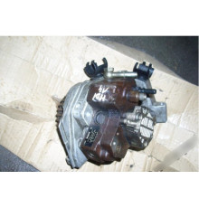 Топливный насос BOSCH 1.4 HDi