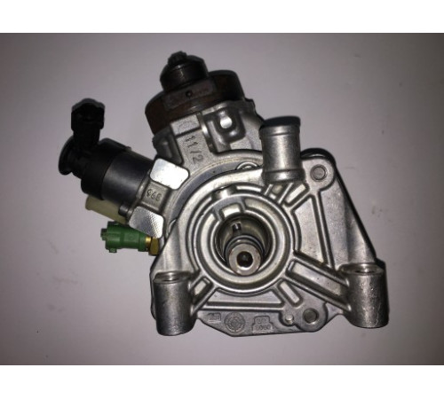 Топливный насос Renault Dacia 1,5 DCi 0445010530