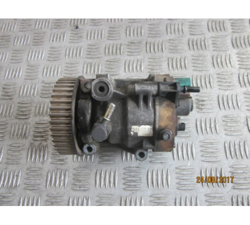 Топливный насос RENAULT SCENIC II 1.5 DCI 05r