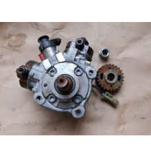 LAND ROVER VOGUE 3,0 td TDV6 3,0 td топливный насос